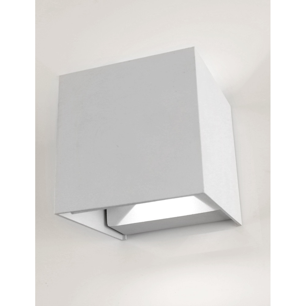 LG36-0106 LAMBARIO-BOSTON-WHT-2X3W-IP65-4000K-LED OUTDOOR LIGHTING FIXTURE