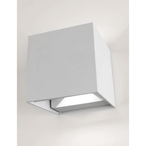 LG36-0106 LAMBARIO-BOSTON-WHT-2X3W-IP65-4000K-LED OUTDOOR LIGHTING FIXTURE